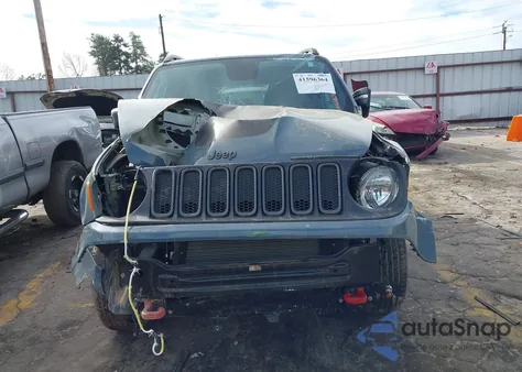 2018 Jeep Renegade Trailhawk 4X4 из США, поврежденный, VIN ZACCJBCB8JPH54696